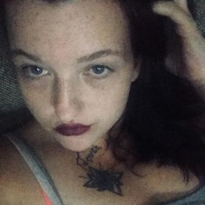 Meet your Posher, Sara ava